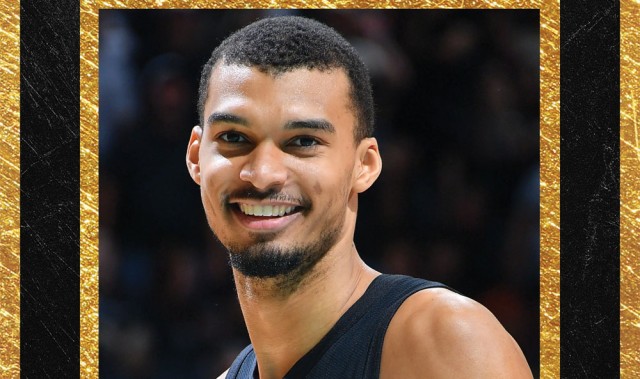 史上最年轻DPOY ！文班亚马全票当选NBA最佳防守球员