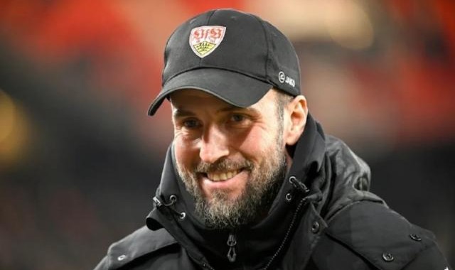 半岛体育-拜仁选帅目标少了一个？斯图加特主帅赫内斯续约