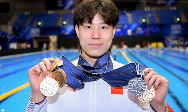 半岛体育下载-2023中国游泳总结①：“蛙王蝶后”全年强势 各获23金