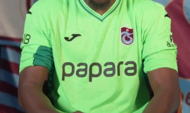 半岛体育入口-奥纳纳官宣视频：将手机壁纸更换，背景音乐是魔性的奥纳纳纳~