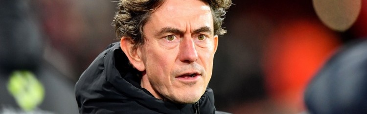 半岛体育-热刺vs西汉姆联迎来‘下课德比’，努诺和弗兰克位列下课赔率前二